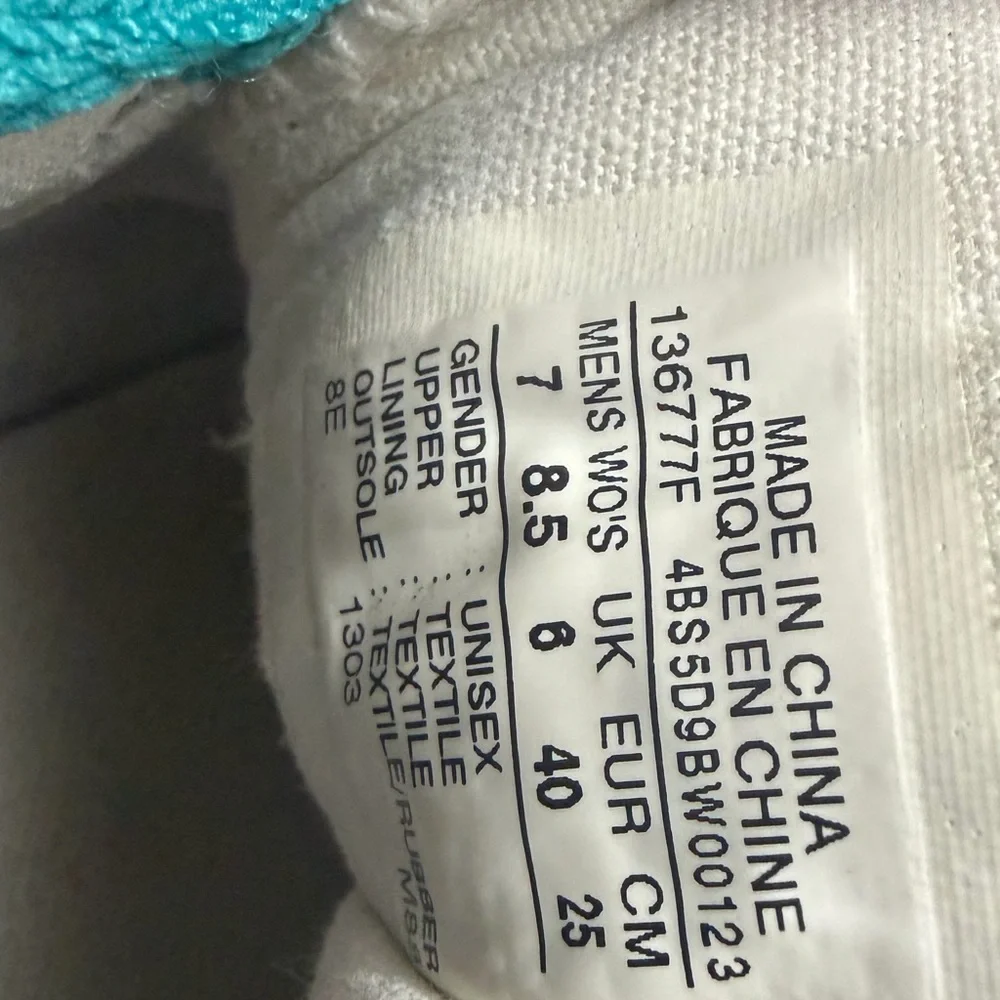 Converse Teal and White Unisex Sneakers‎ Size M-7 W-8.5 - Picture 9 of 9